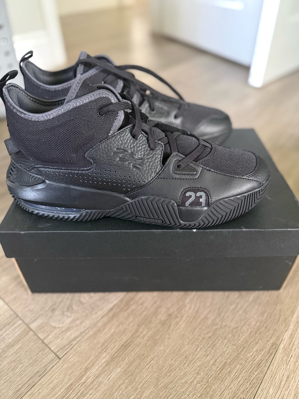 Jordan Stay Loyal 2 Black Mens Size 11 Triple Black Basketball Shoes